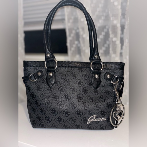 Y2K Guess Purse - Picture 1 of 3